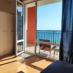 360 Panorama Apartment *
